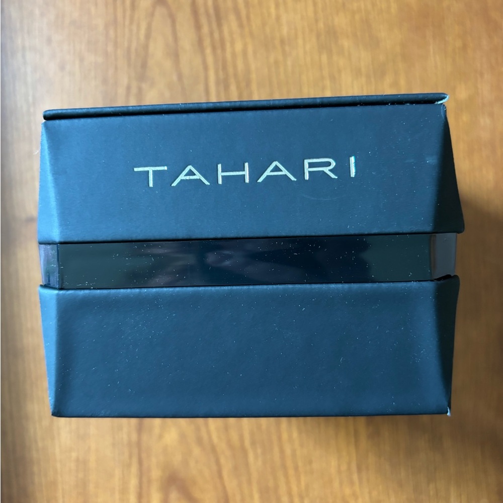 NWT Tahari Silver and Blue Elegant Watch Set - Picture 3 of 4